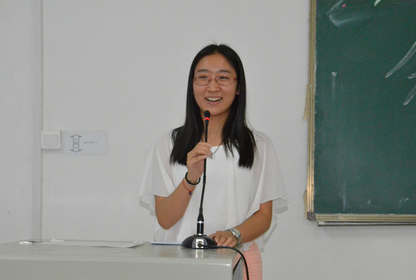 学生代表王天羽发言.jpg