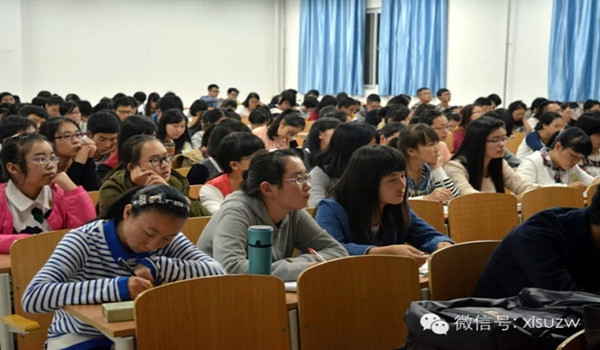 04-演讲比赛_副本.jpg