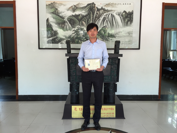 05-李亮亮老师.jpg
