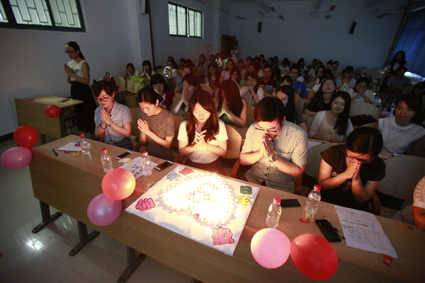 01-第九届团学生日.JPG